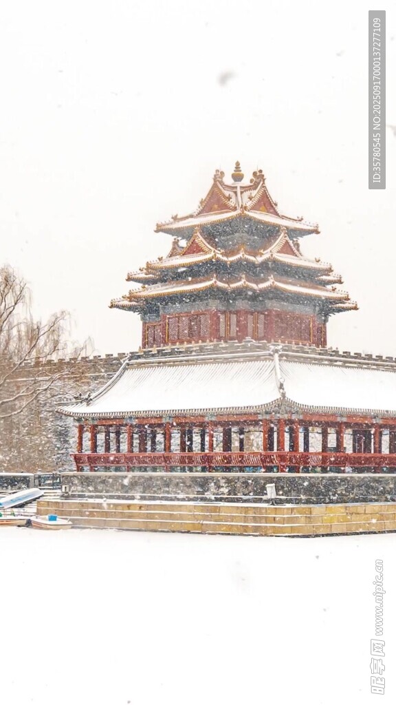 雪后古建筑尽显典雅韵味