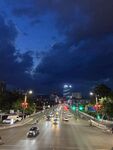 广元市南夜幕下城市道路车流景象