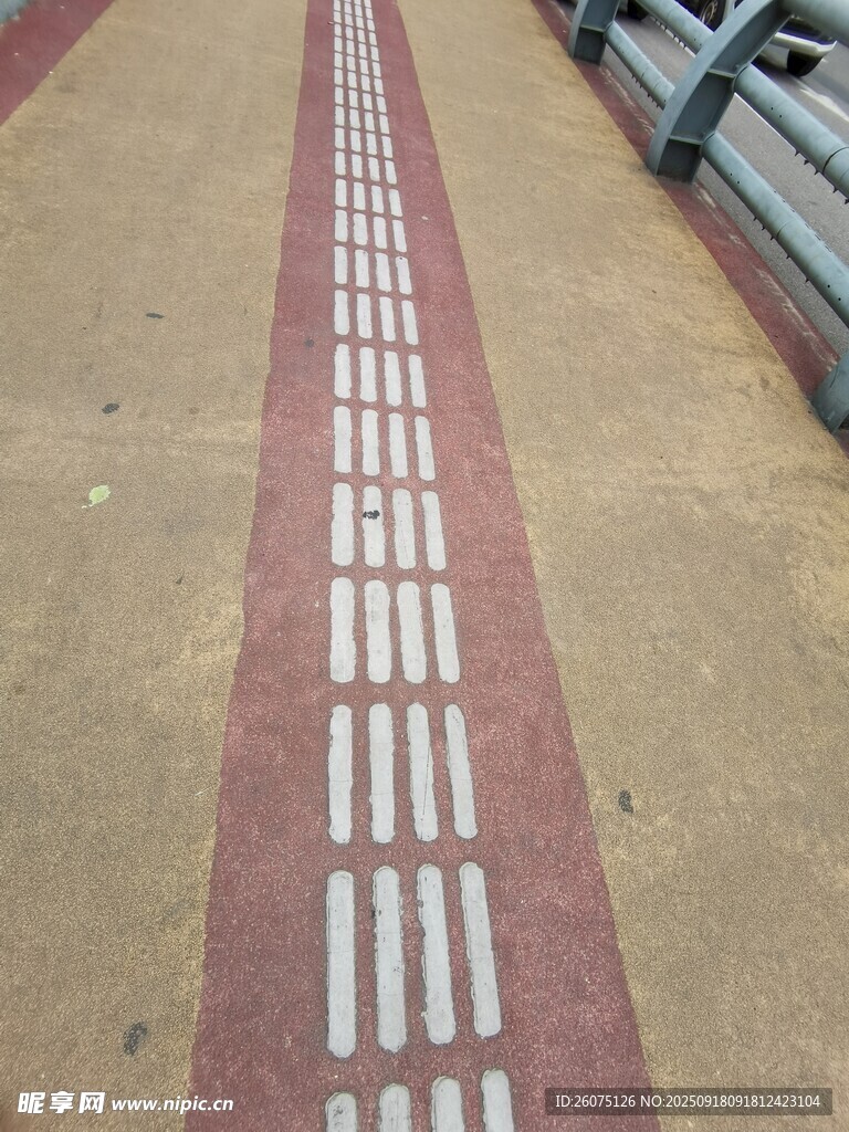 盲道设施特写