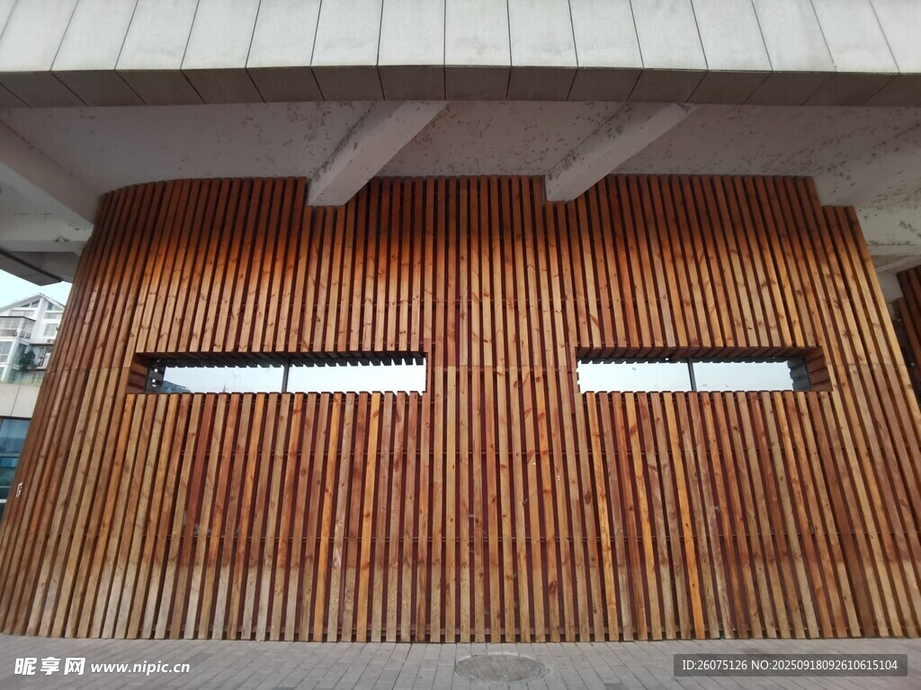木质墙面建筑外观设计