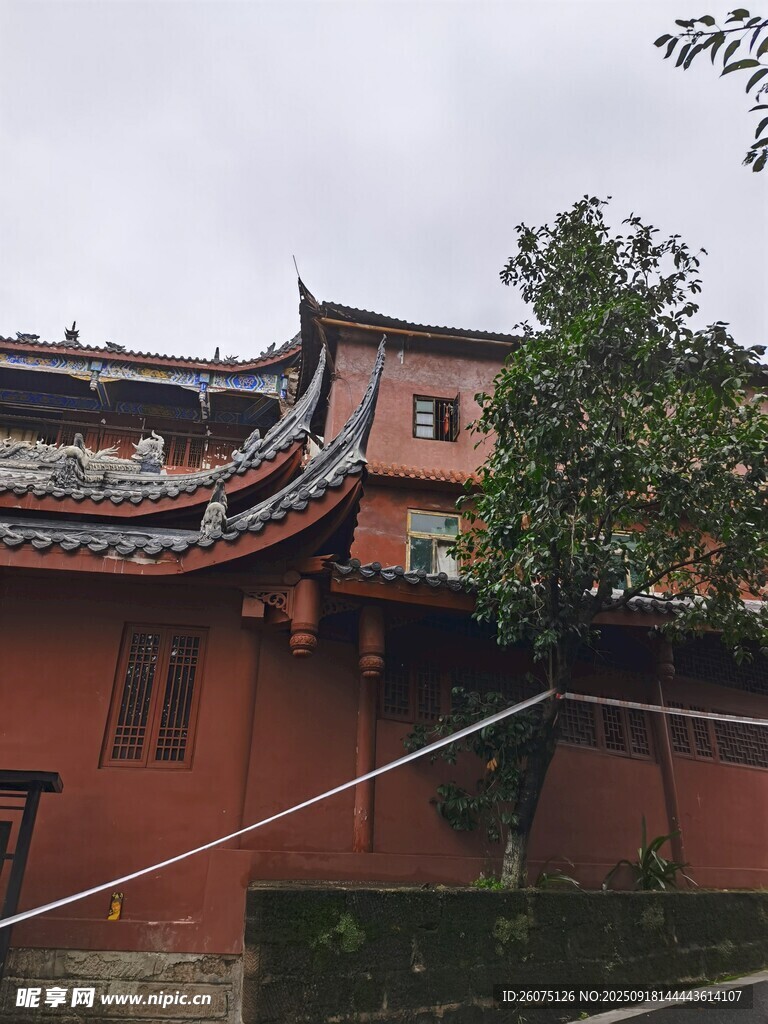 中式古建筑古朴韵味尽显