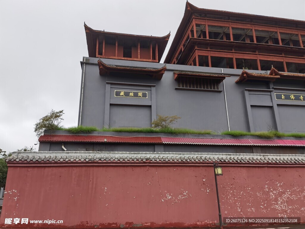 中式古建筑一角
