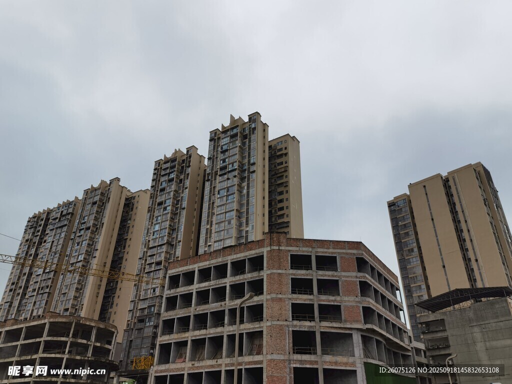 城市高楼建筑群景观