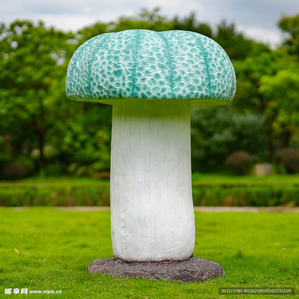 仿真野生菌蘑菇雕塑云南菌子摆件