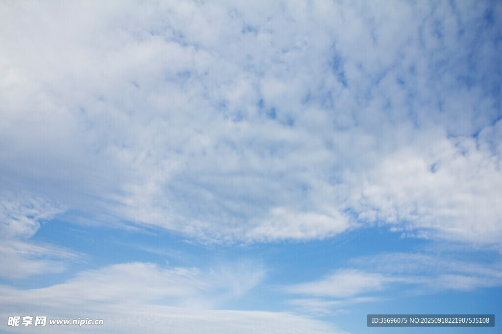 蓝天白云美景
