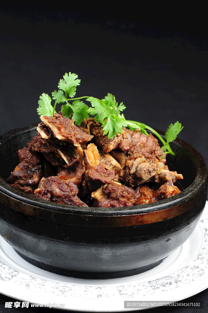美味酱香牛肉煲