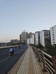 城市道路骑行风景