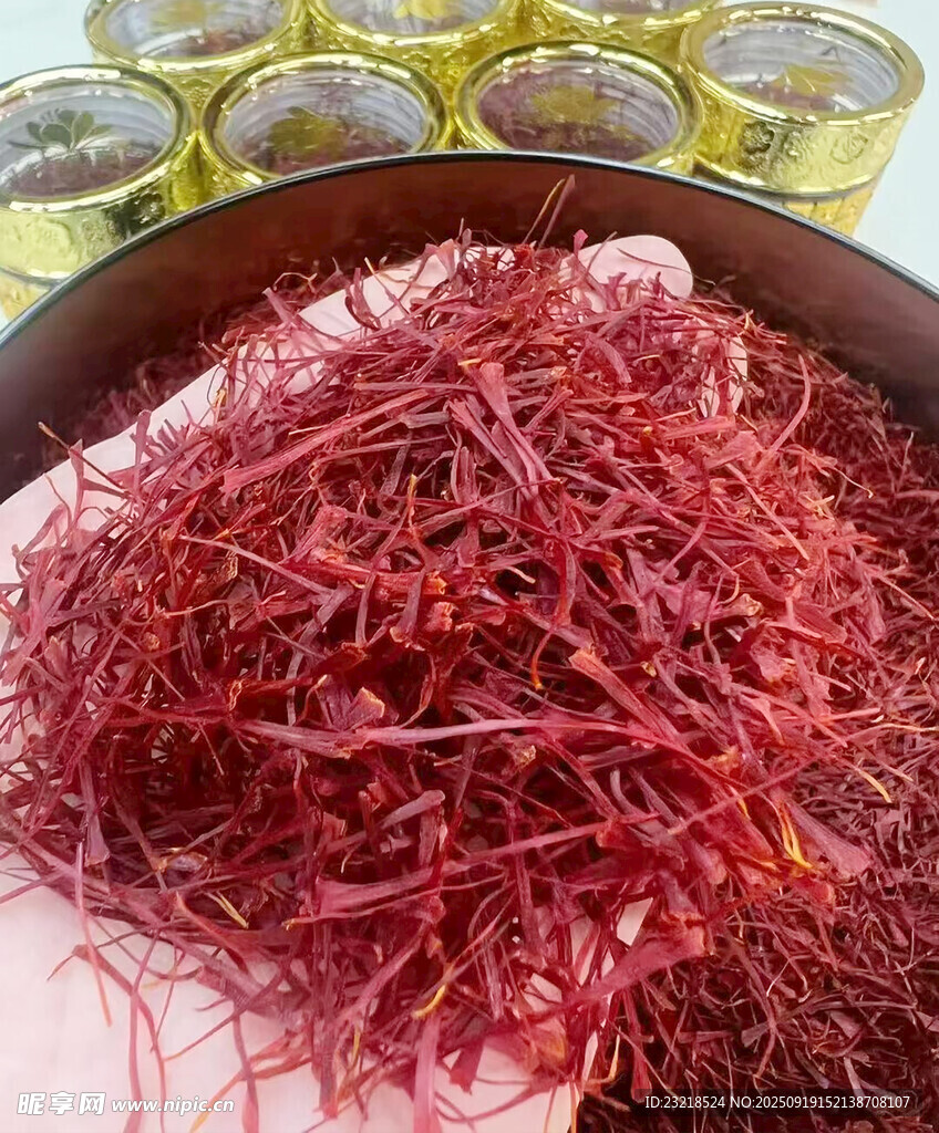 藏红花