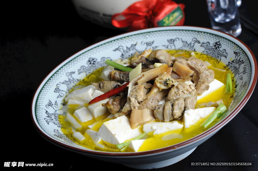 蚌肉豆腐