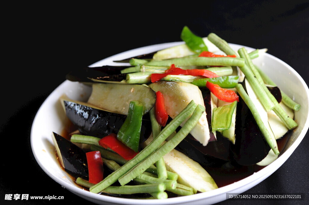 清炒茄子豆角