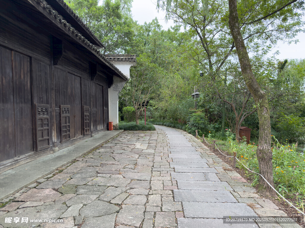 古巷石板路