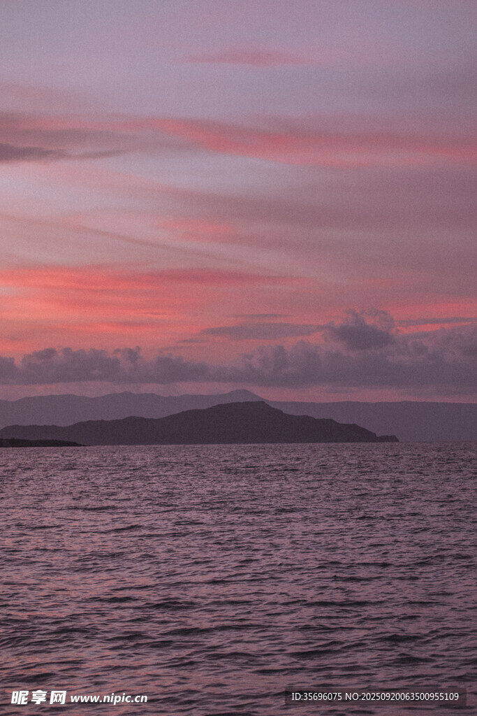 海上日落美景