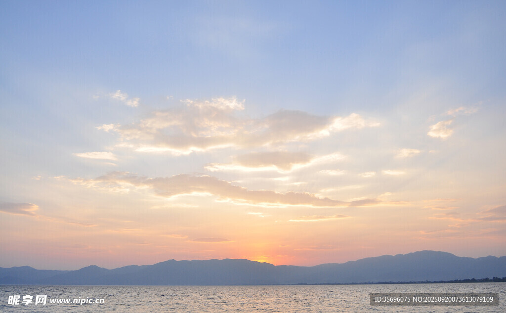 海边日落美景
