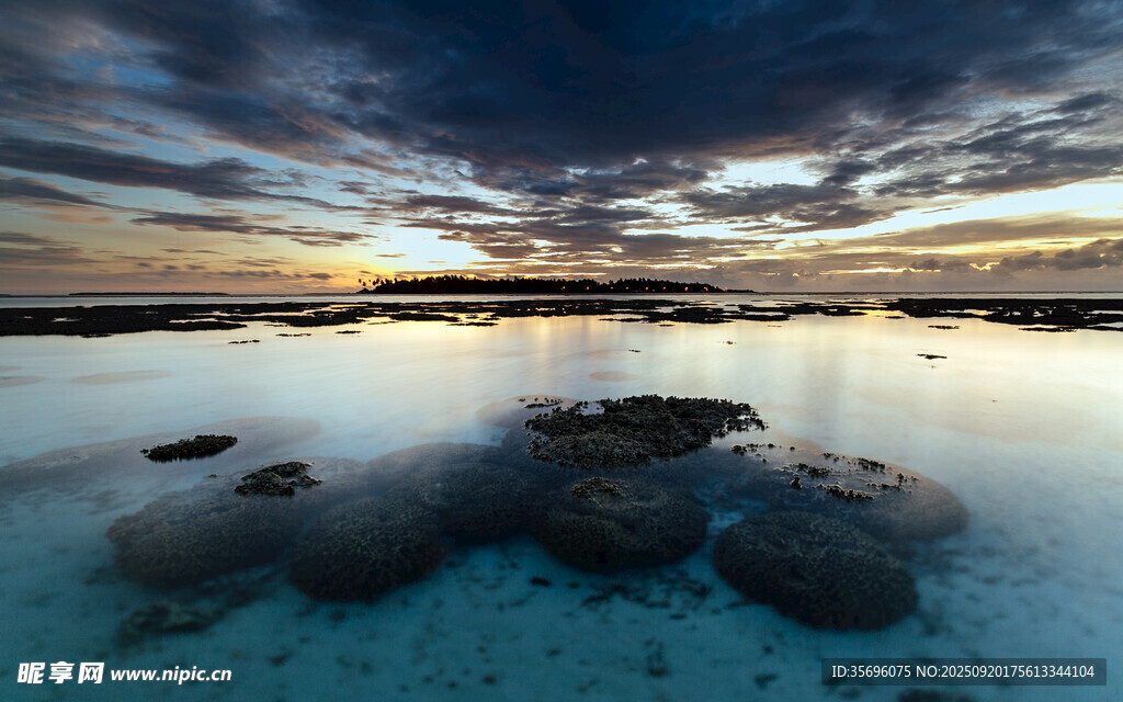 海边黄昏美景