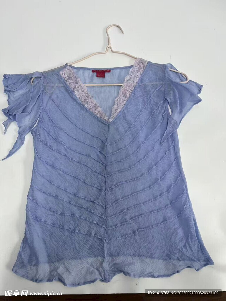 蓝色条纹