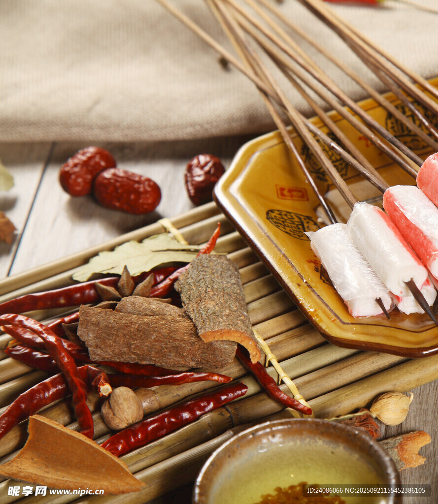中式烧烤食材与调料组合