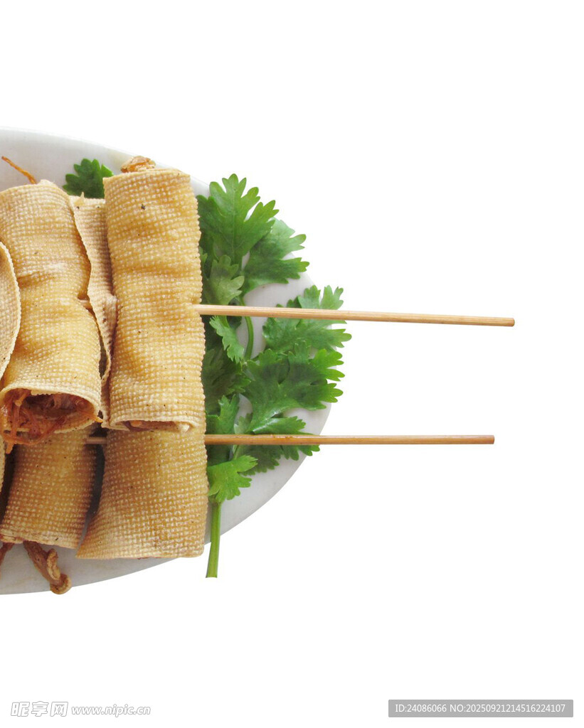 竹签串起的美味豆皮卷