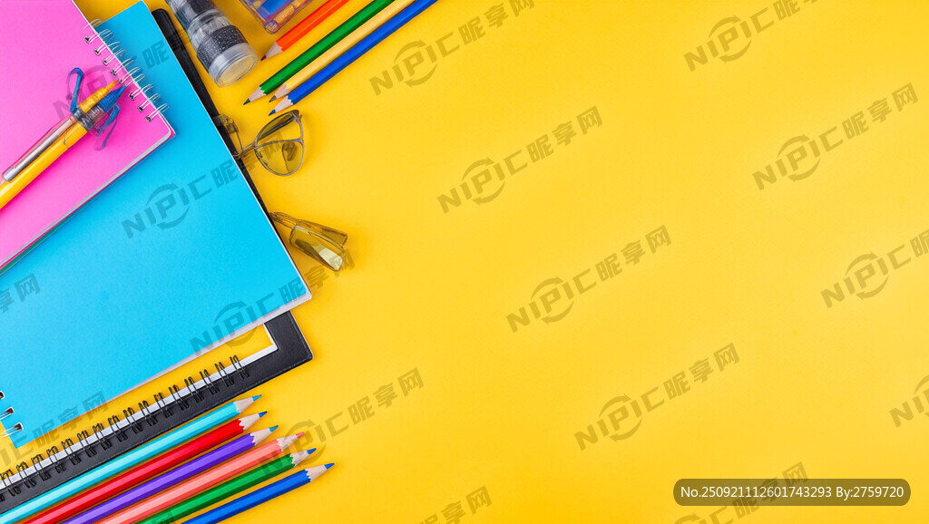 文具图片大全 学生桌面 练习本