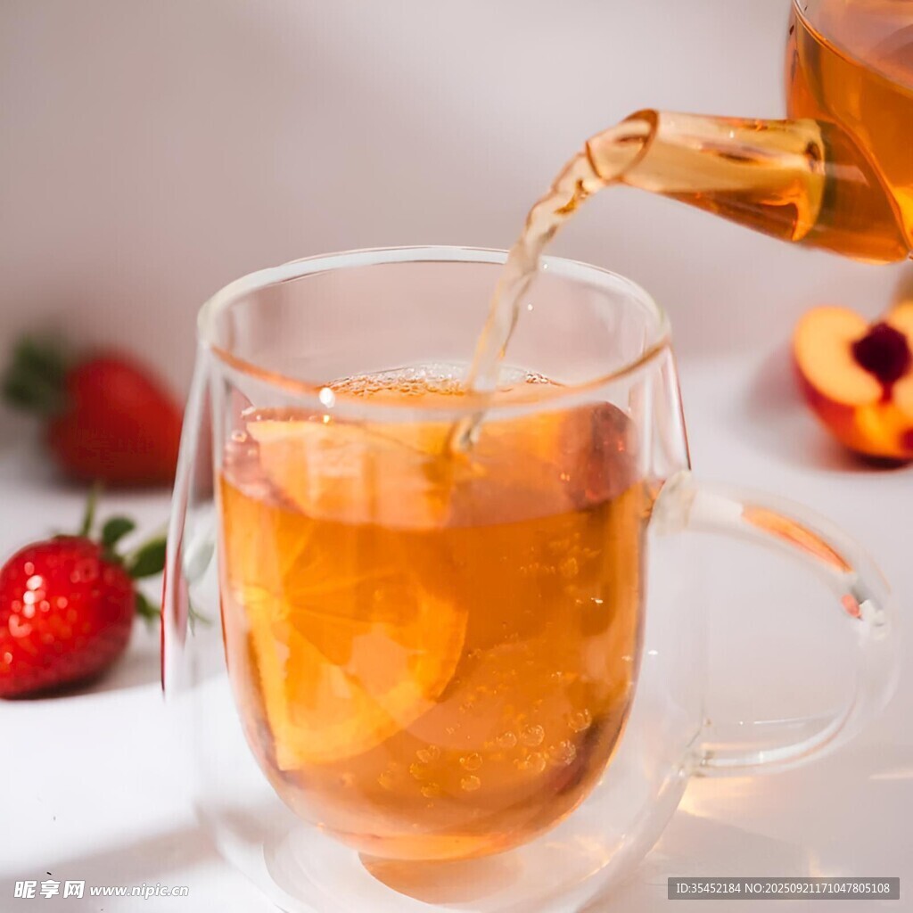 草莓桃子茶