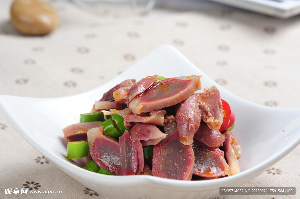美味炒鸡胗
