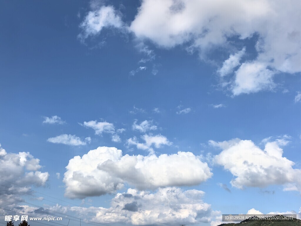 蓝天白云美景