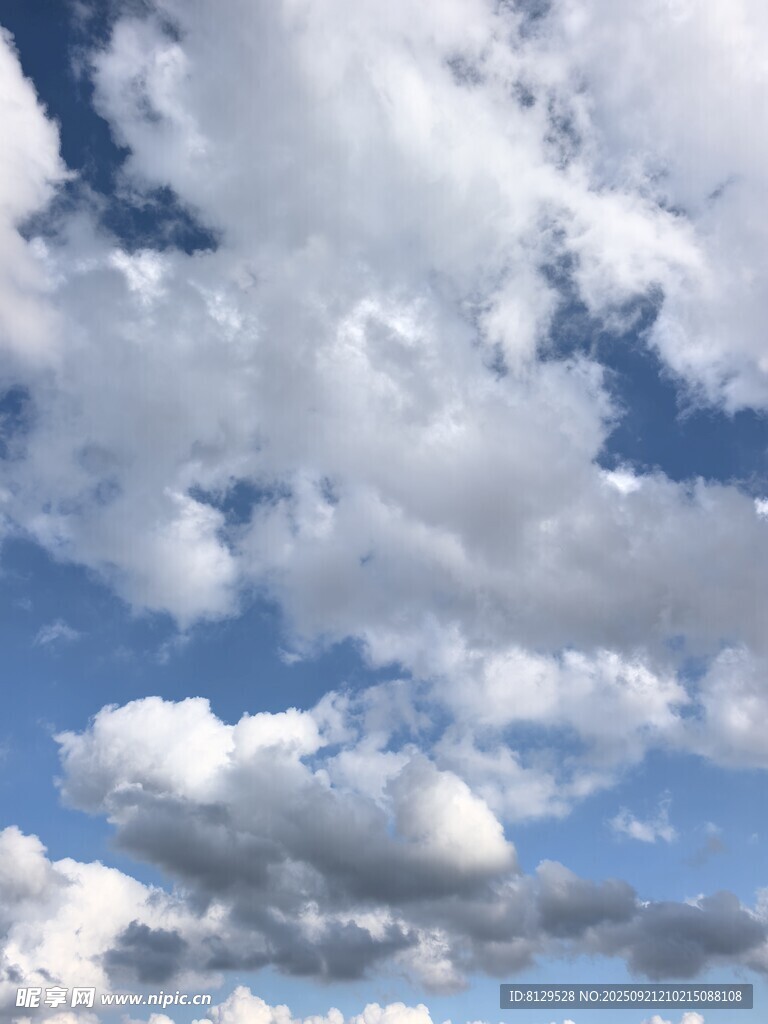 蓝天白云美景