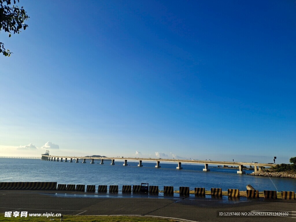 海滨码头美景