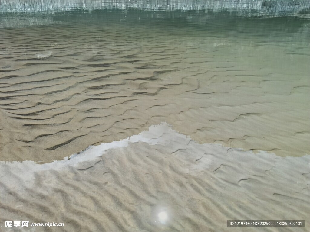 沙滩海浪纹理特写