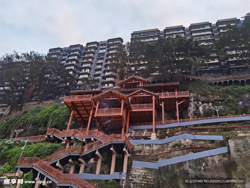 山间中式古建筑景观