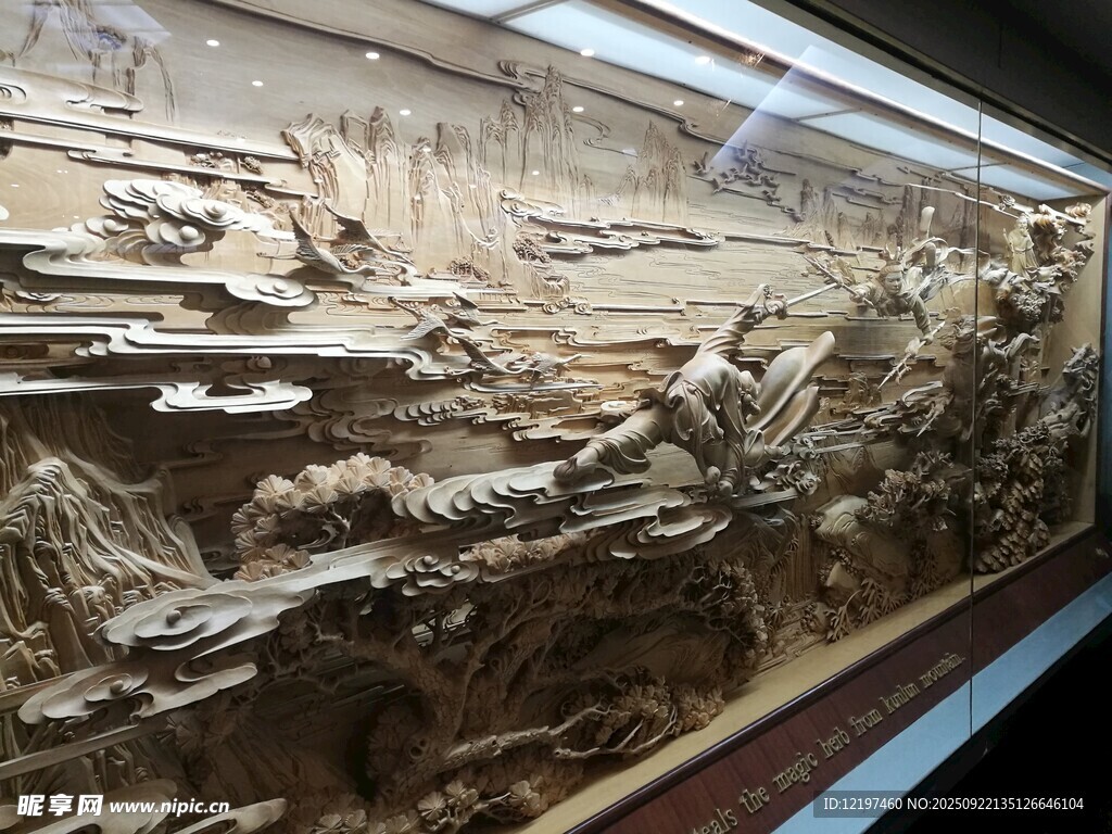 古代场景木雕艺术展示