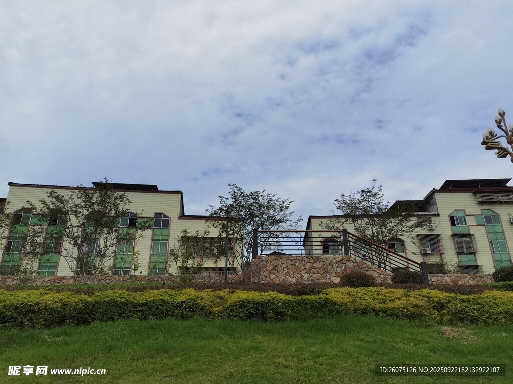中式风格别墅建筑群景观