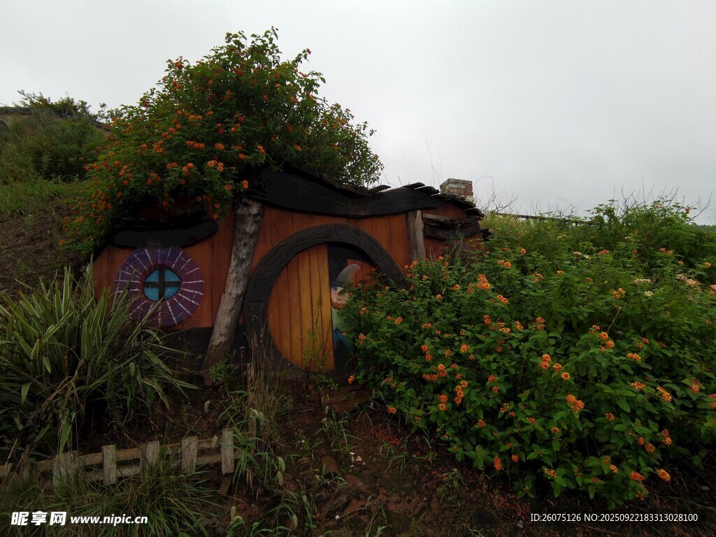 童话风山间小屋