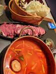美味火锅食材丰富诱人