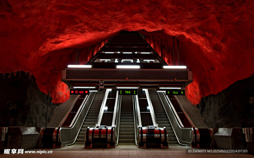 炫酷隧道入口场景
