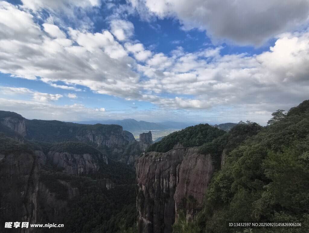 壮丽峡谷美景