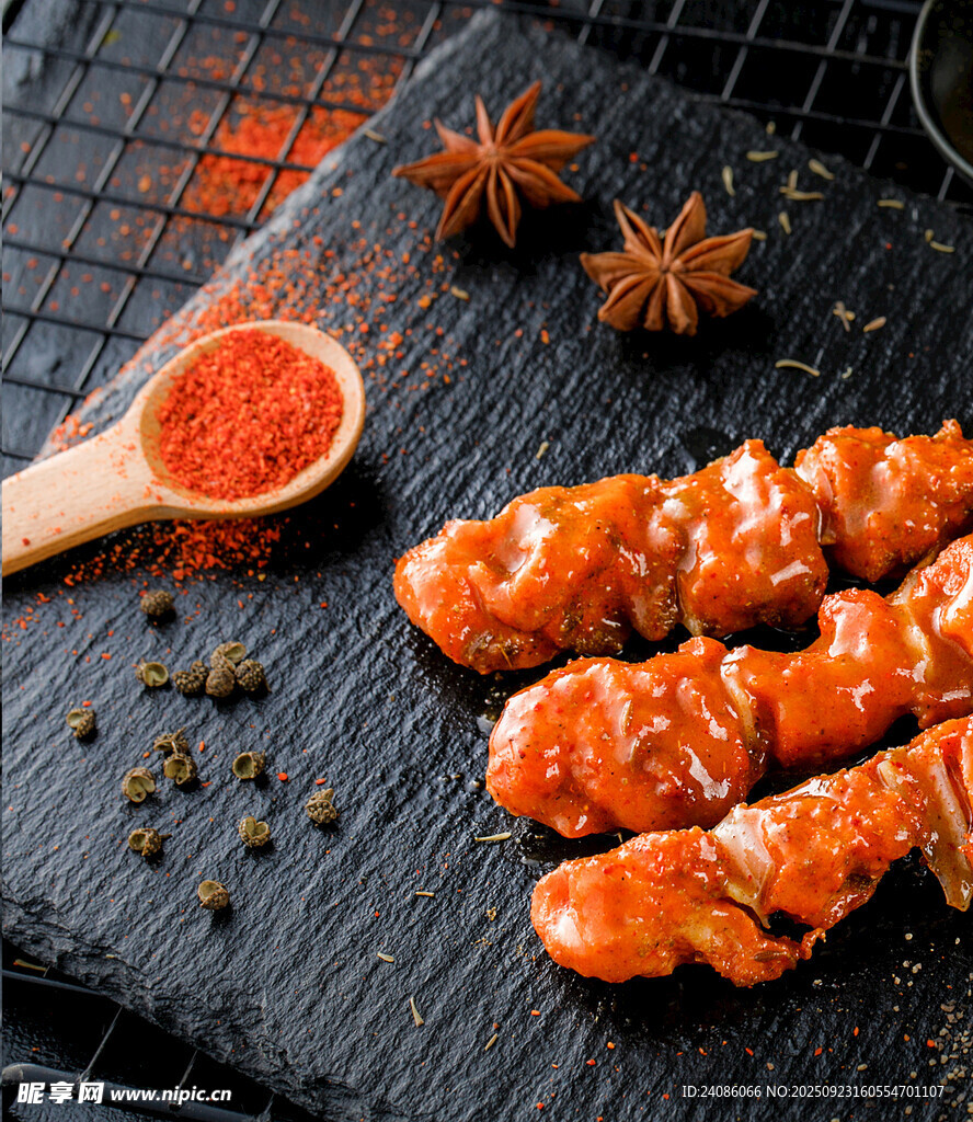 美味烤串配香料佐料