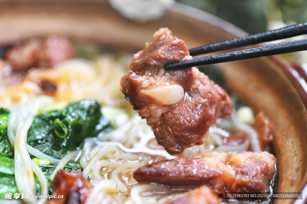 炖排骨