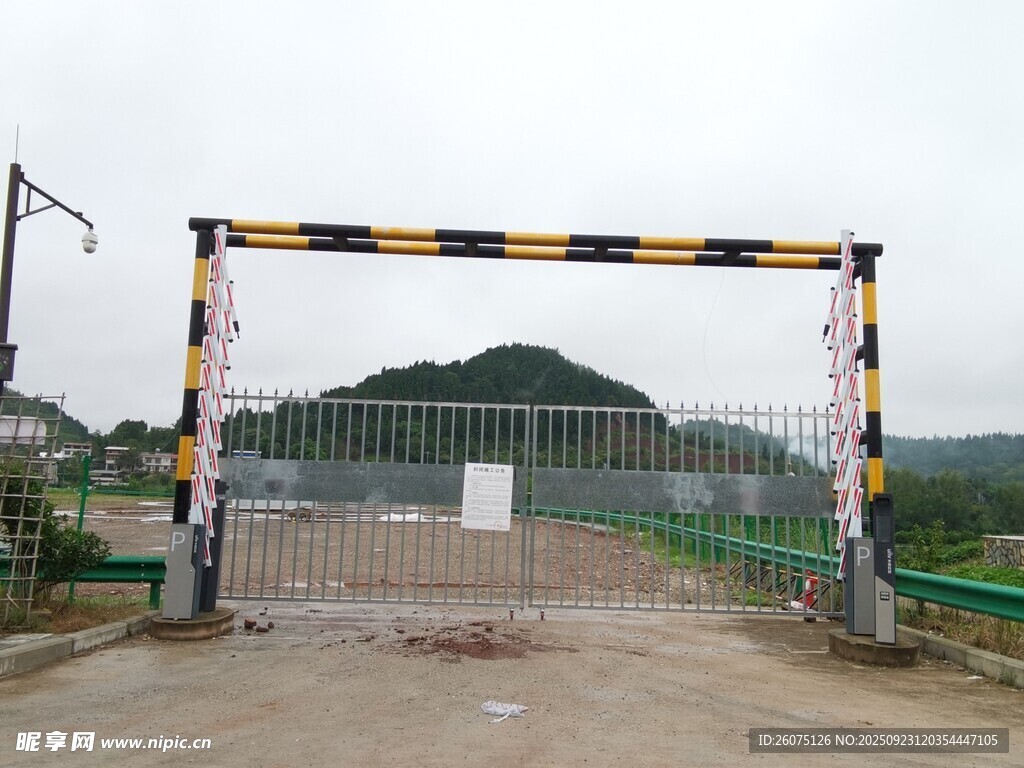 施工现场围栏设施