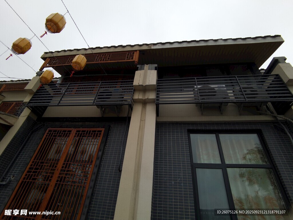 中式传统建筑外观一角