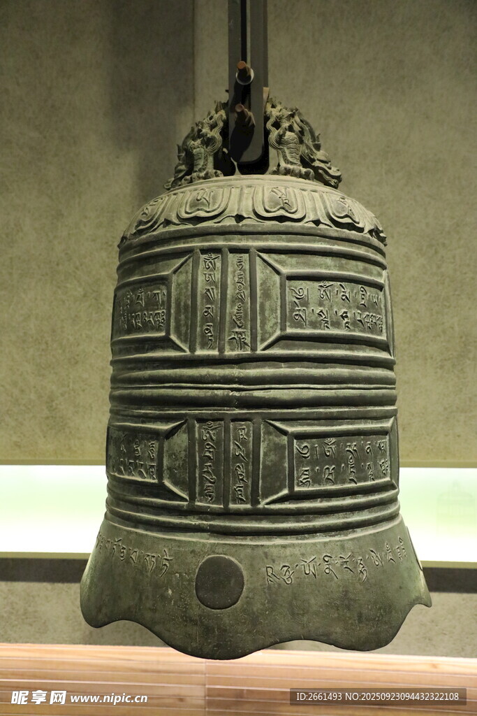 古代青铜大钟