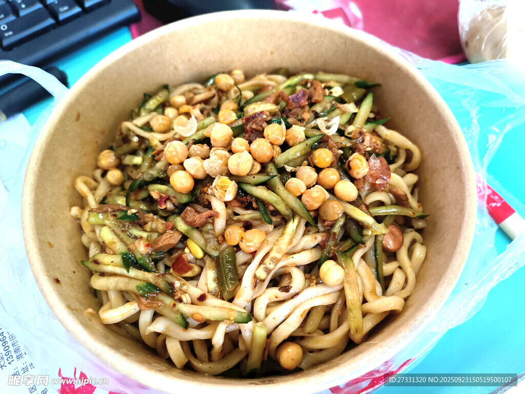 美味豆芽炒面
