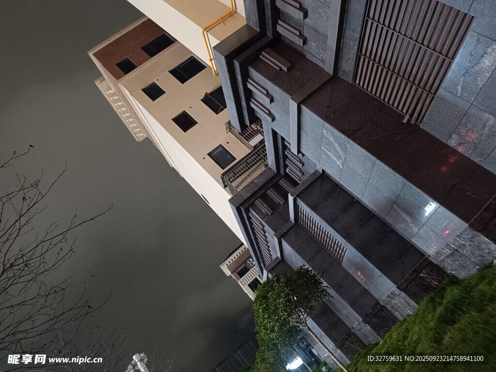 现代建筑外观俯瞰视角