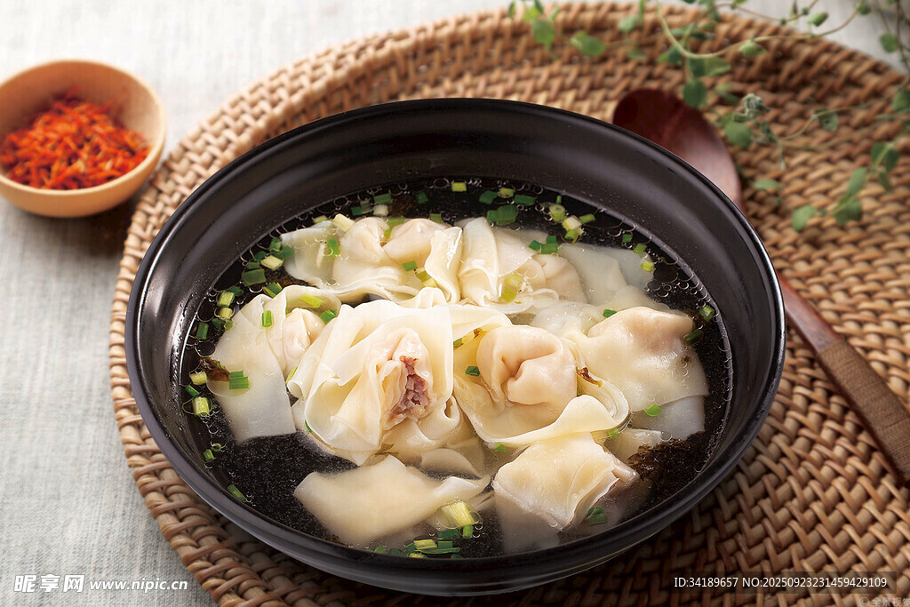 馄饨 饺子 水饺