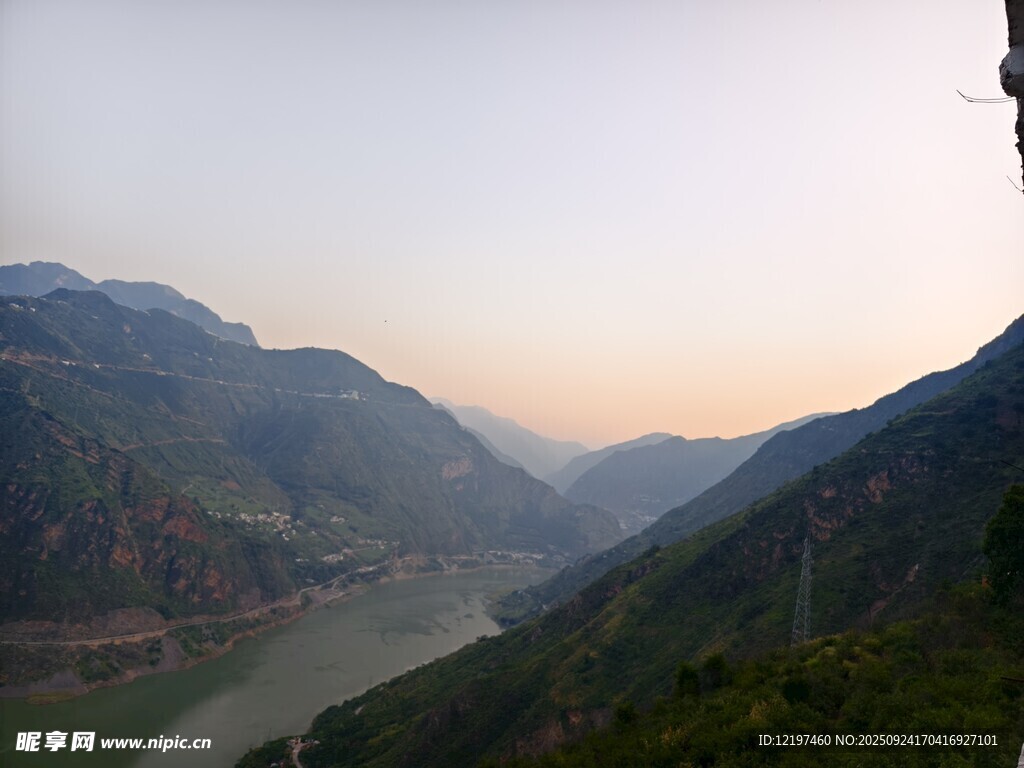 壮丽山河景观