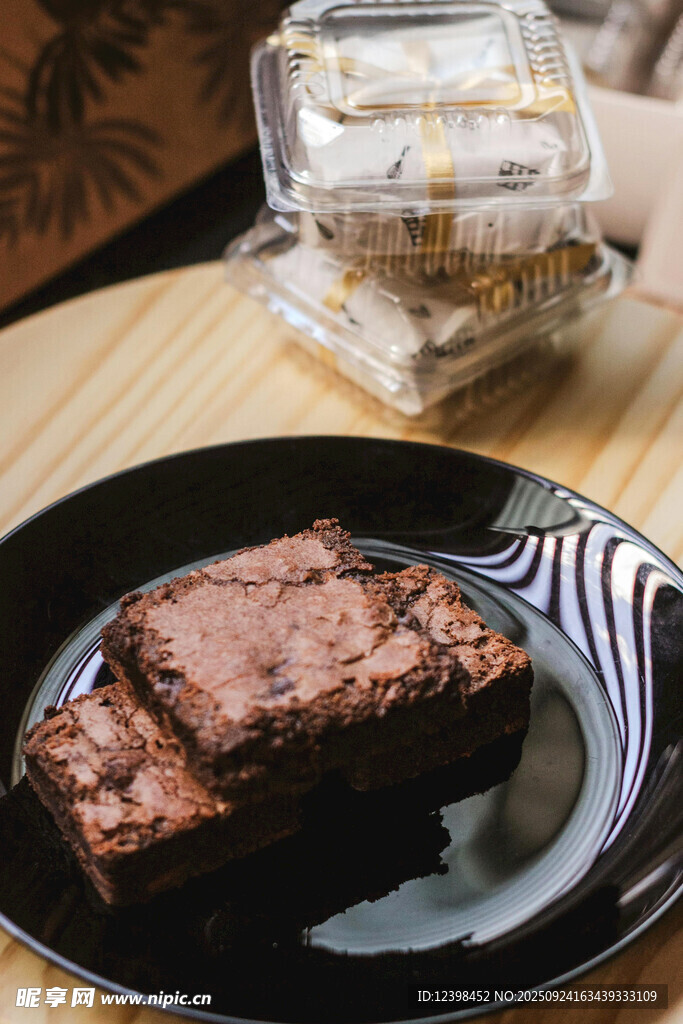 美味巧克力布朗尼甜点