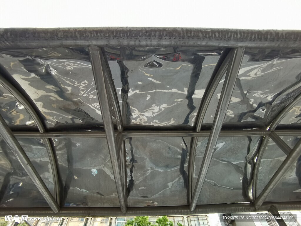 钢结构玻璃顶棚建筑