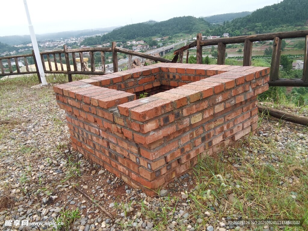 砖砌户外方形结构
