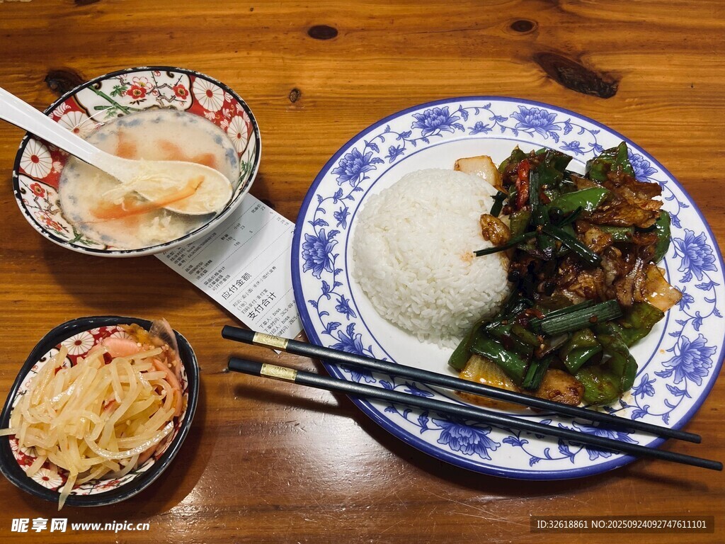 中式美味餐食组合