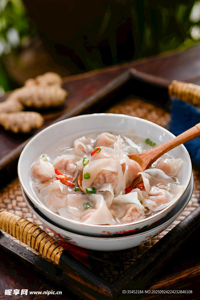 虾仁馄饨