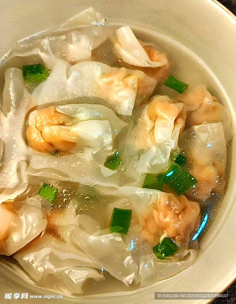 鲜虾馄饨